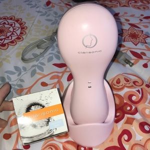 Clarisonic w/ 2 Replacement Brush Heads